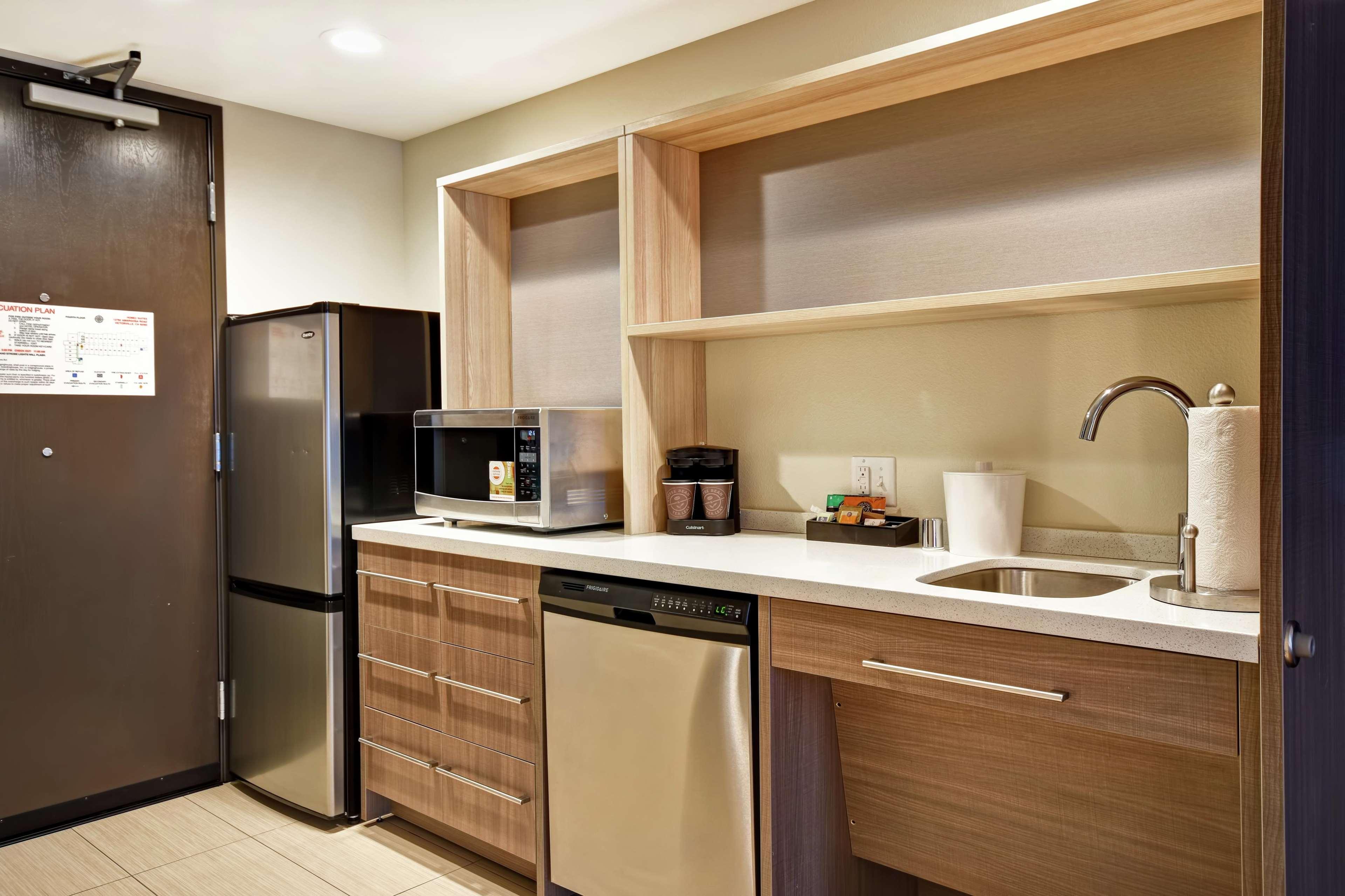 Home2 Suites By Hilton Victorville Εξωτερικό φωτογραφία