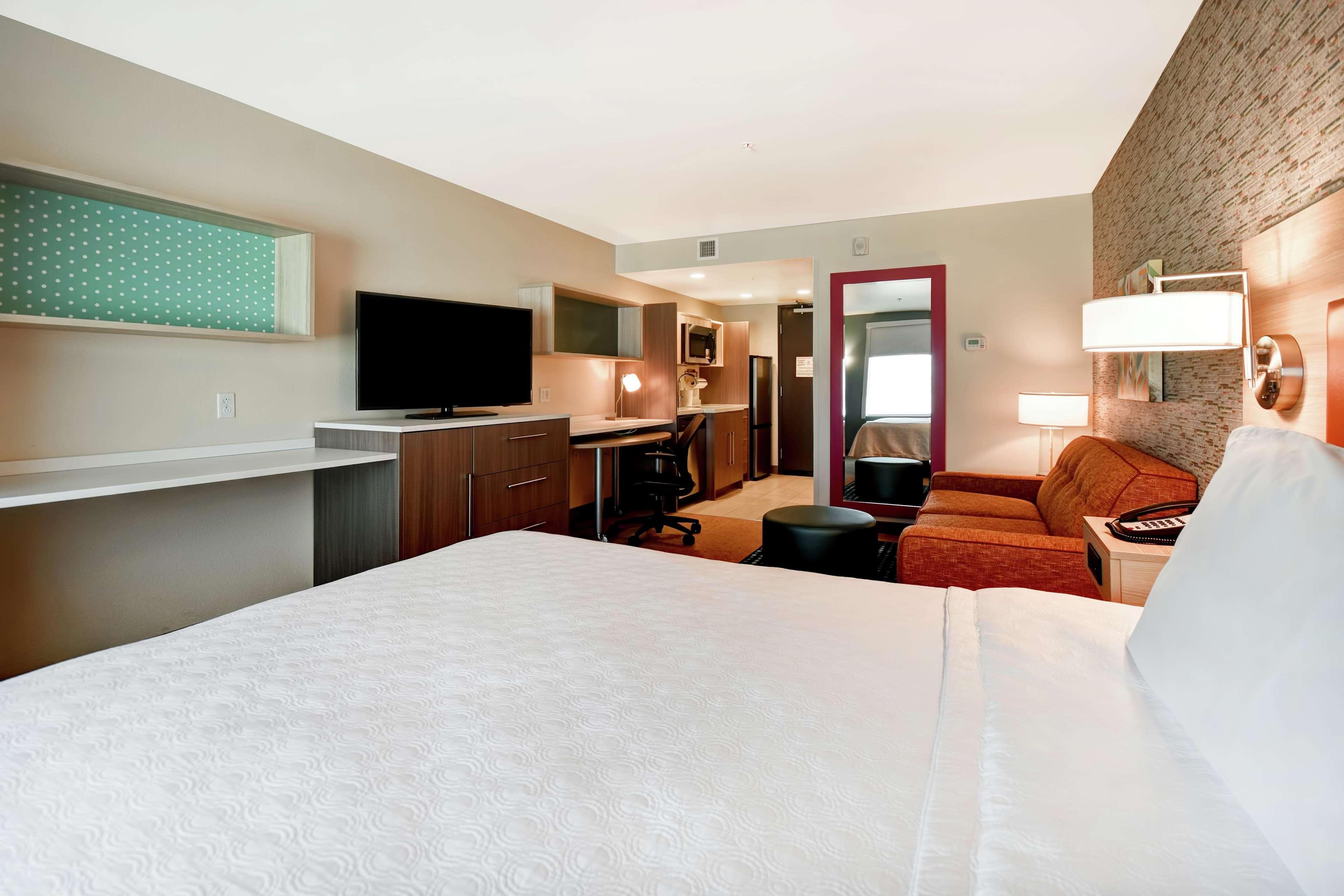 Home2 Suites By Hilton Victorville Εξωτερικό φωτογραφία