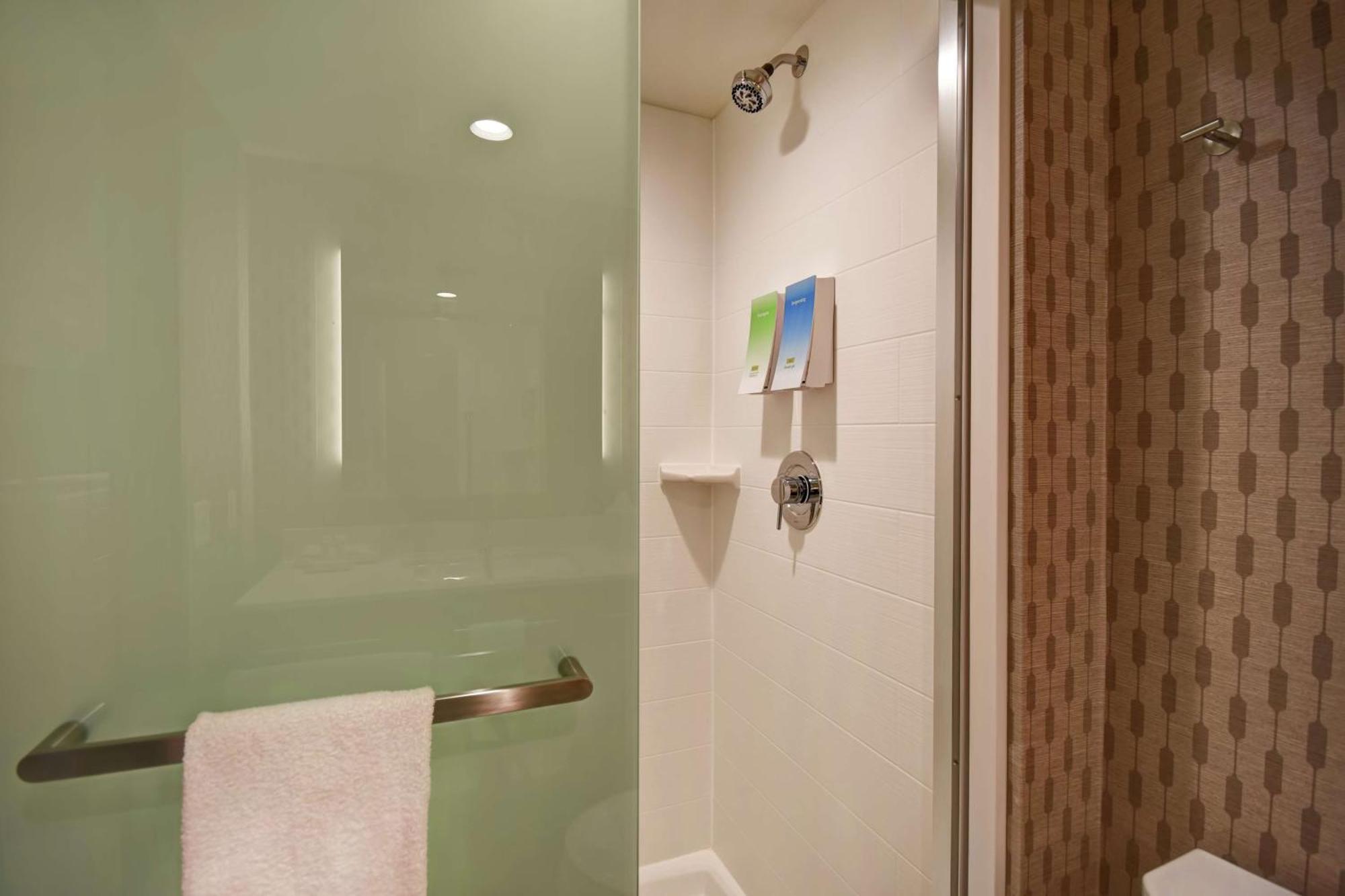 Home2 Suites By Hilton Victorville Εξωτερικό φωτογραφία