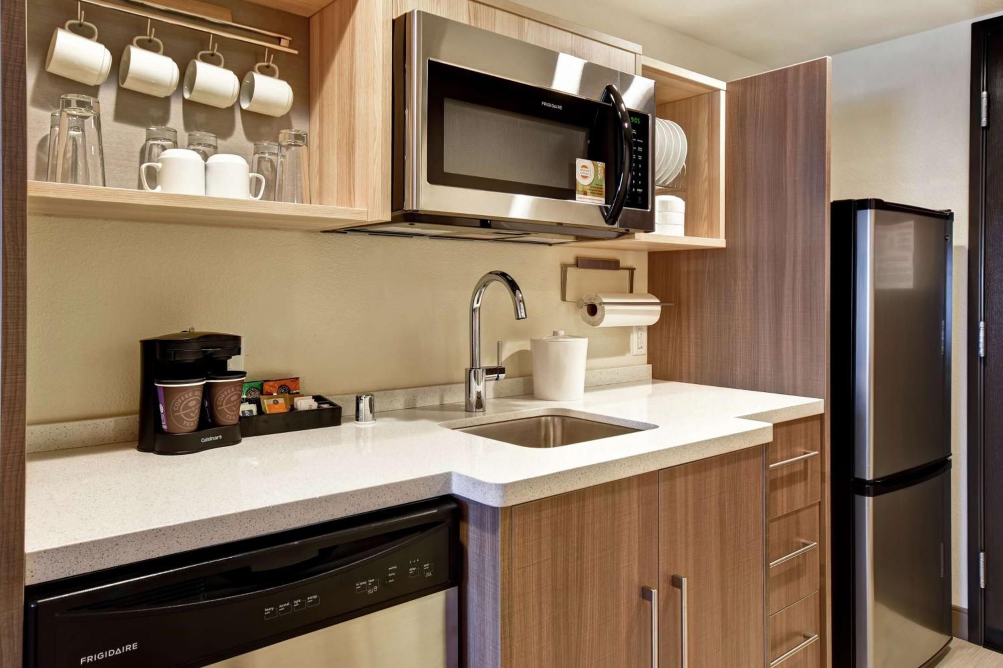 Home2 Suites By Hilton Victorville Εξωτερικό φωτογραφία